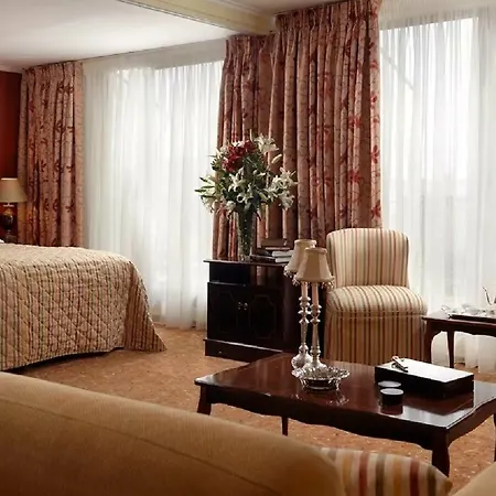 Hotel Titania