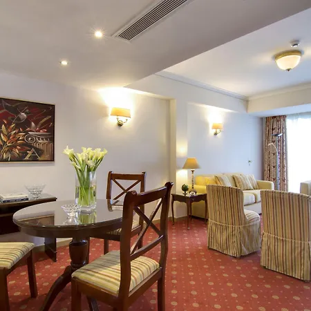 Hotel Titania 4*