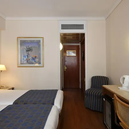 Hotel Titania